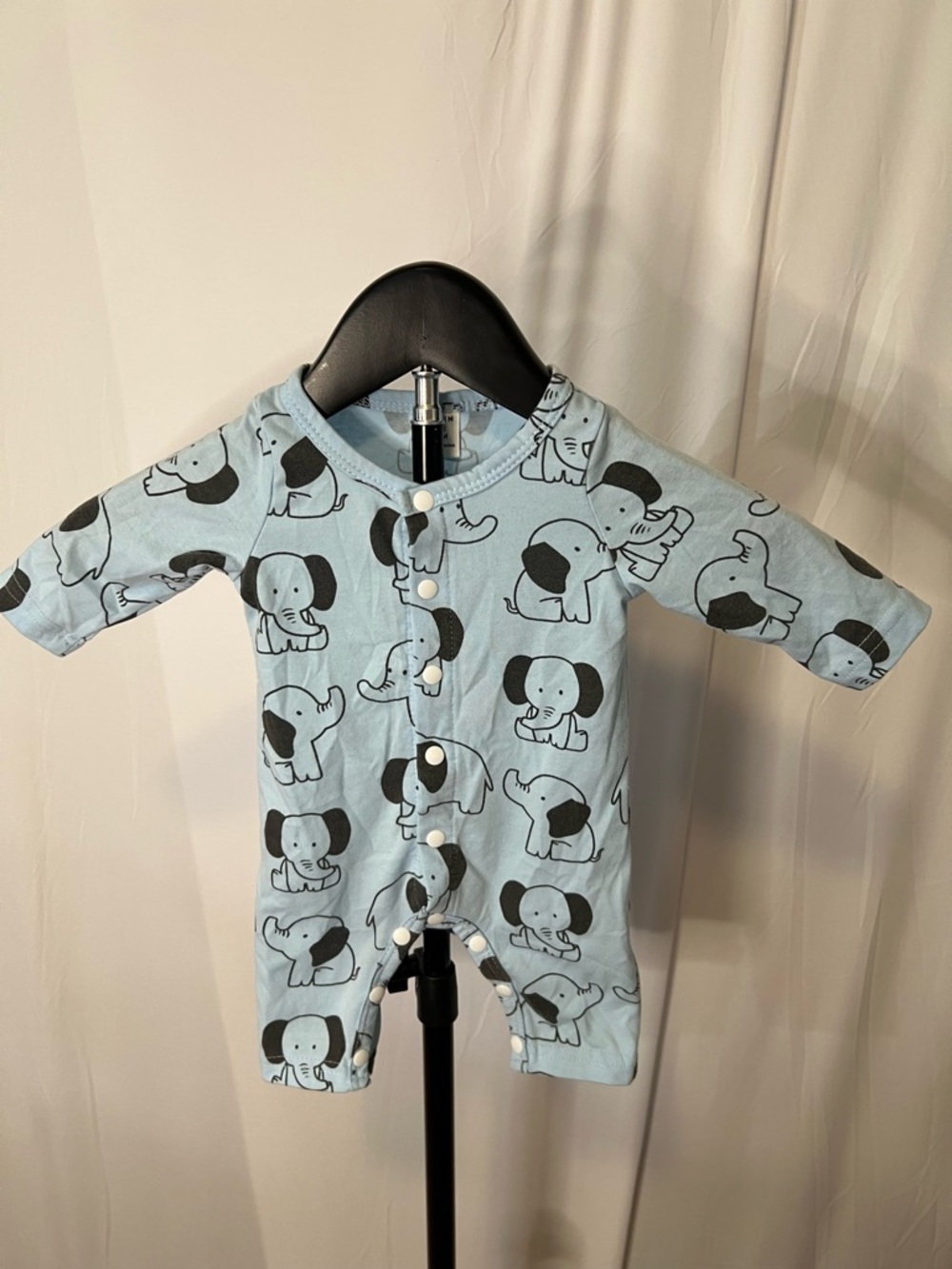 SHEIN Light Blue Elephant Print Footie Romper